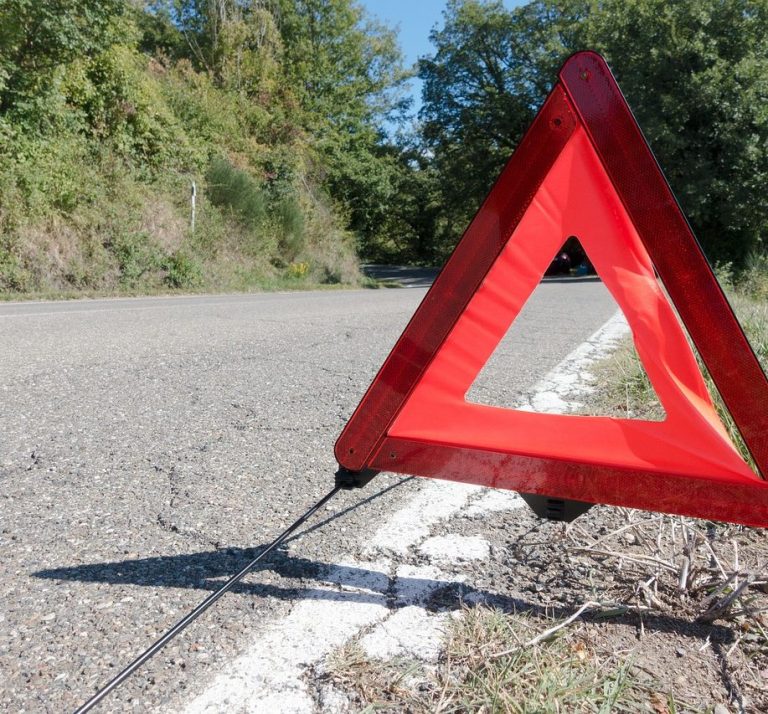 Tipps nach einem Unfall und Gutachter beauftragen in Weil der und Umgebung
