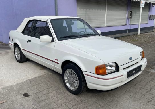 Ford Escort XR3i Cabrio Ford Escort Frontansicht