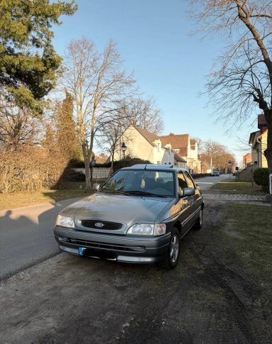 Ford Orion Ford Orion Frontansicht